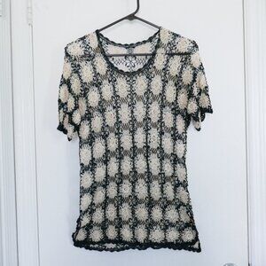 vintage 90s black and white open knit floral crochet top faux pearls side slits